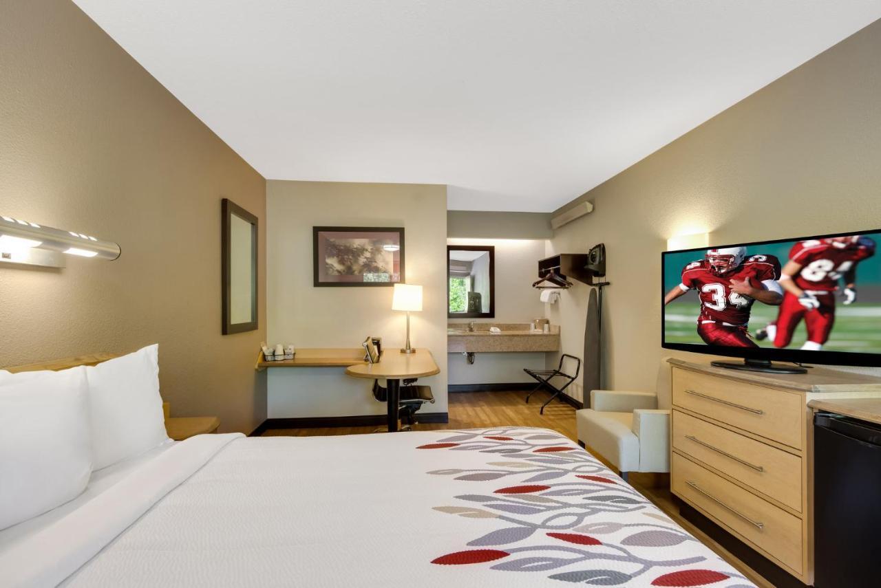 Red Roof Inn Asheville - Biltmore West Dış mekan fotoğraf
