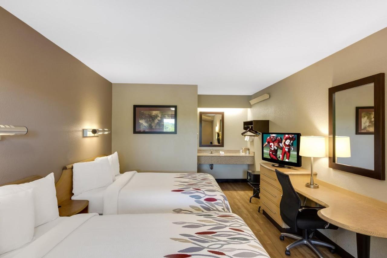 Red Roof Inn Asheville - Biltmore West Dış mekan fotoğraf