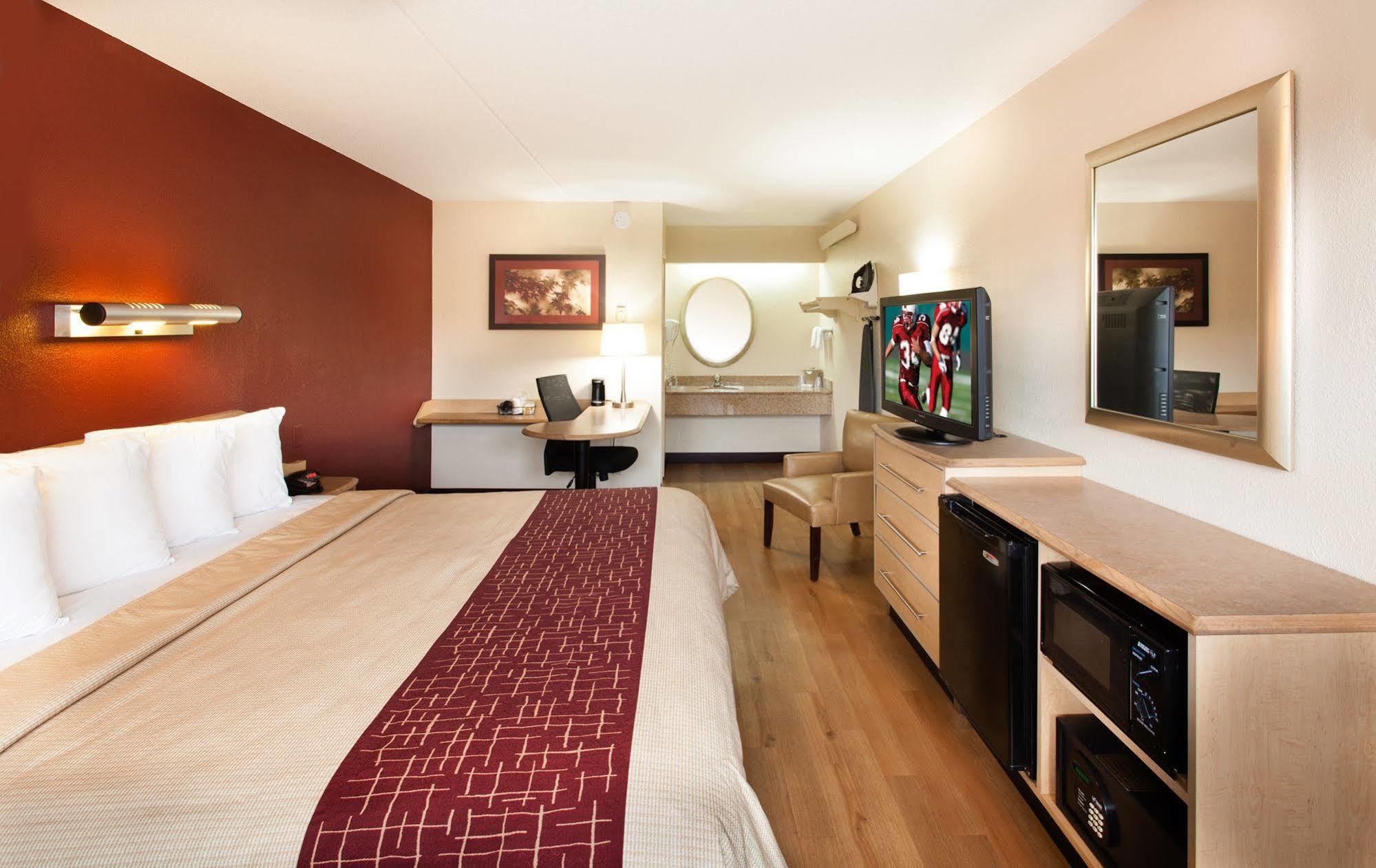 Red Roof Inn Asheville - Biltmore West Dış mekan fotoğraf