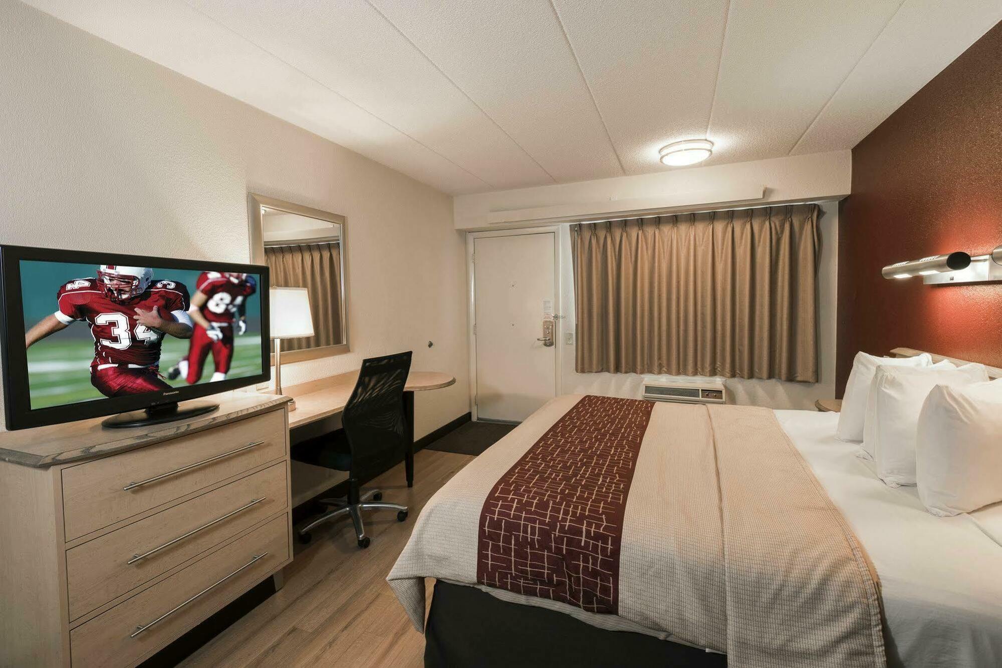 Red Roof Inn Asheville - Biltmore West Dış mekan fotoğraf