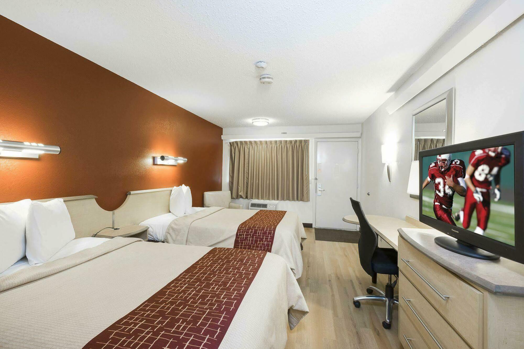 Red Roof Inn Asheville - Biltmore West Dış mekan fotoğraf
