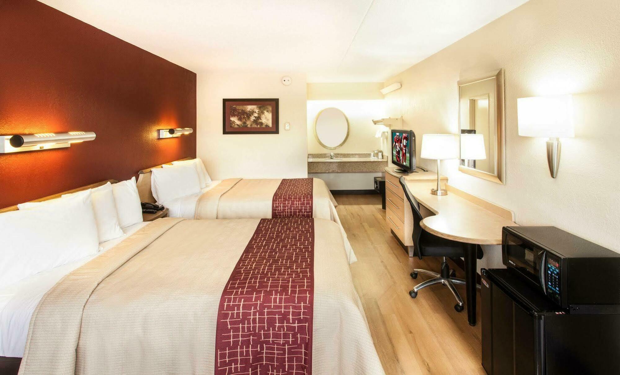 Red Roof Inn Asheville - Biltmore West Dış mekan fotoğraf